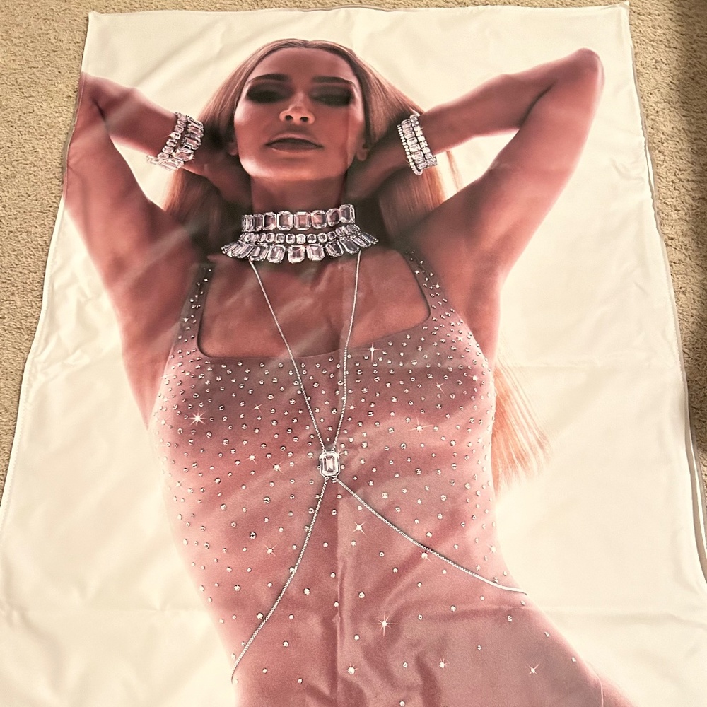 The original Swarovski skim poster